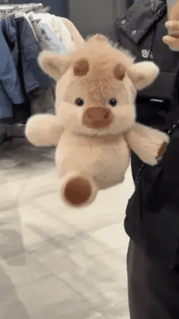 MooMoo – The Running Plush Cow Toy
